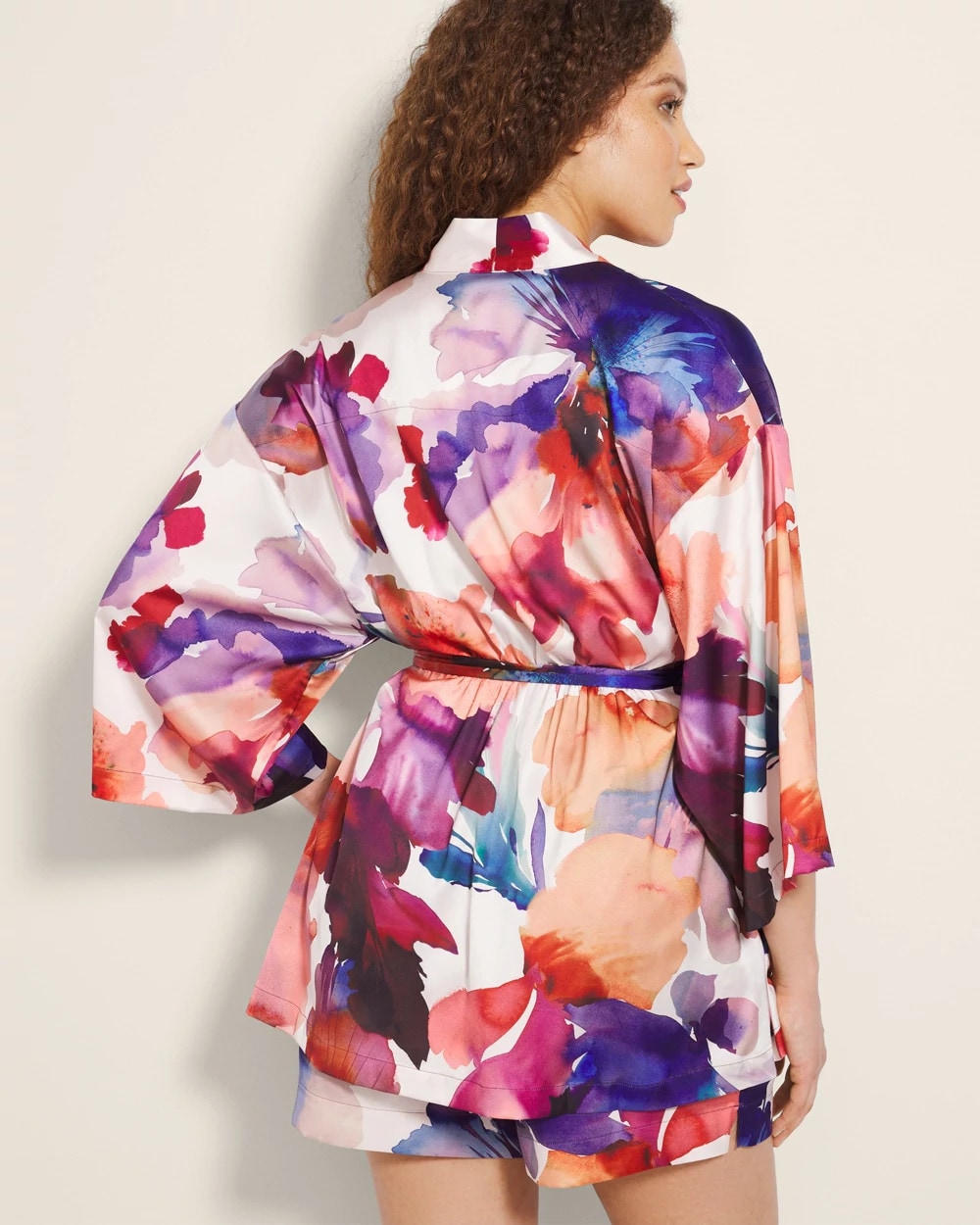 Short Robe